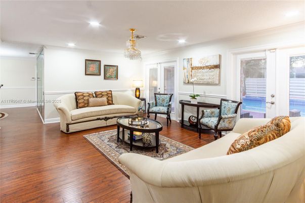 Chandelier, Interior, Living room, Recessed Lighting, Wood Texture Flooring