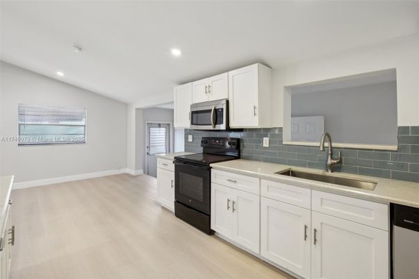 Interior, Kitchen, Recessed Lighting, Wood Texture Flooring