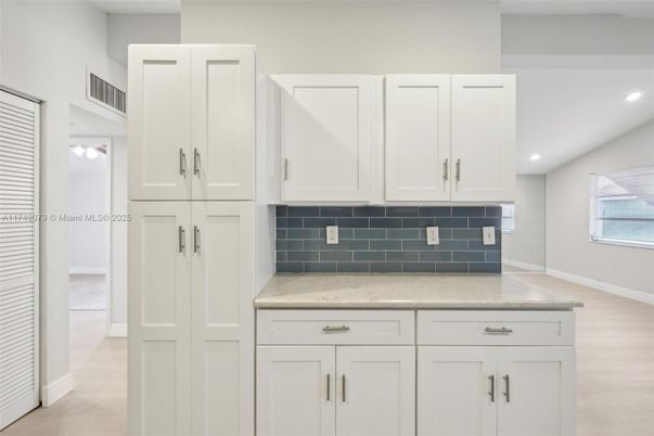 Interior, Kitchen, Recessed Lighting