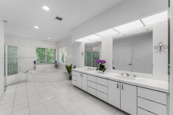 Bathroom, Dual Sink Vanities, Glass Shower, Interior, Recessed Lighting