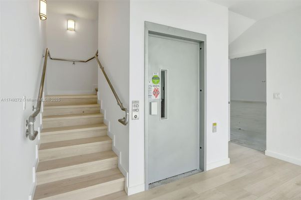Elevator, Interior, Wood Texture Flooring