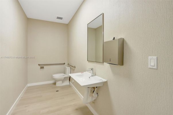 Bathroom, Interior, Wood Texture Flooring