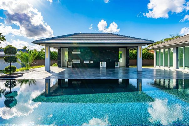 Backyard, Exterior, Pool