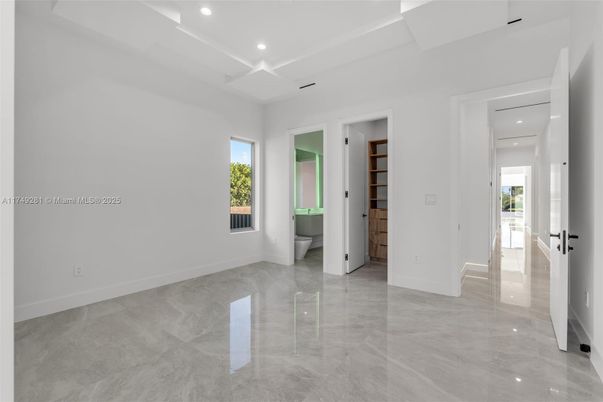 Bathroom, Empty room, Interior, Recessed Lighting