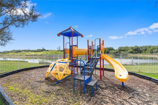 Backyard, Exterior, Playground