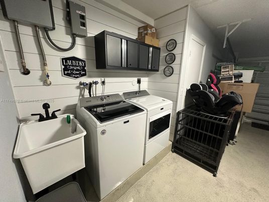 Interior, Washer