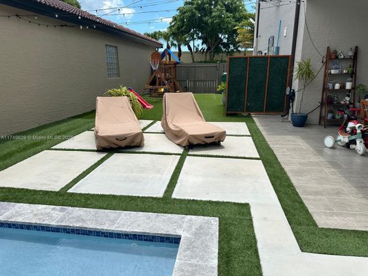 Backyard, Exterior, Playground
