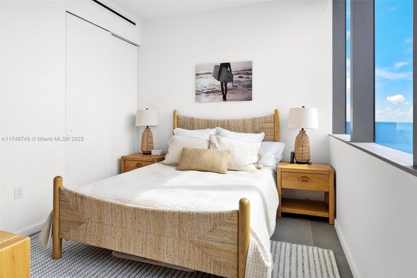 Bedroom, Interior, Water