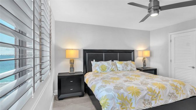 Bedroom, Interior, Water