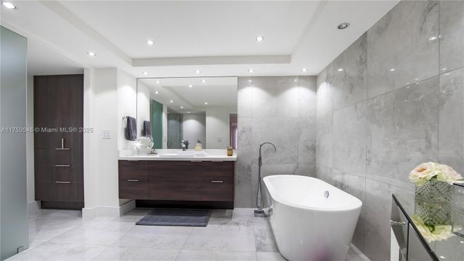 Bathroom, Dual Sink Vanities, Free Standing Baths, Interior, Marble Walls, Recessed Lighting