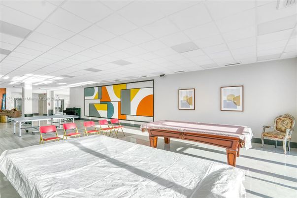Bedroom, Billiard Table, Game Room, Interior