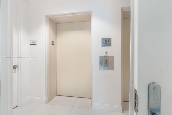 Elevator, Interior