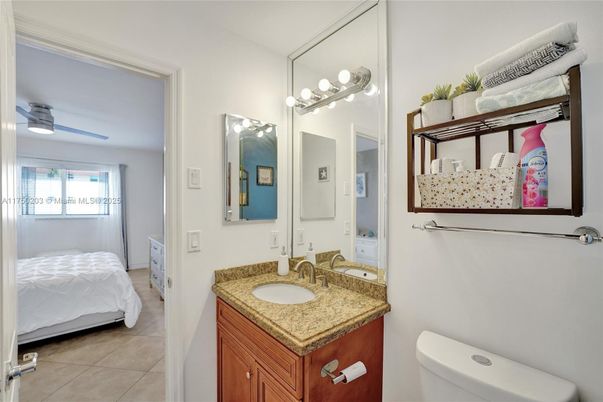 Bathroom, Bedroom, Interior