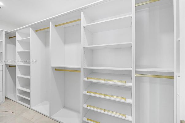 Interior, Walk-in Closets