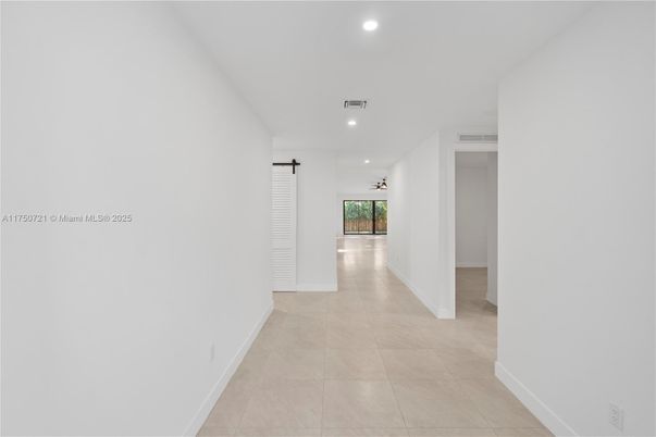 Interior, Recessed Lighting