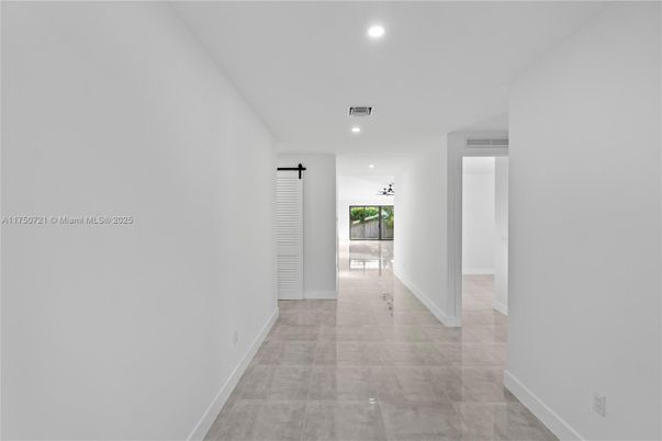 Interior, Recessed Lighting
