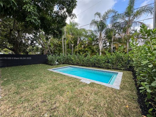 Backyard, Exterior, Pool