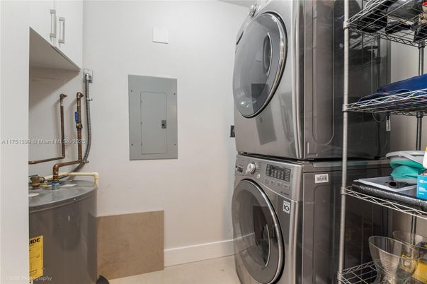 Interior, Utility Closets, Washer