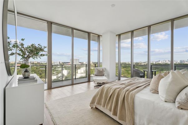 Bedroom, Interior, Sun Room, Wood Texture Flooring