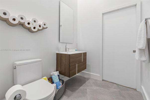 Bathroom, Interior