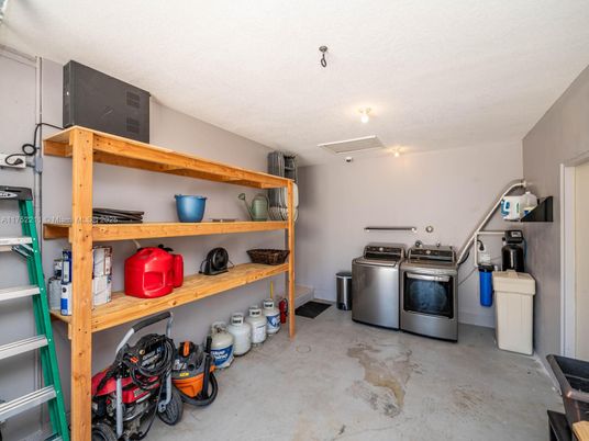 Interior, Washer