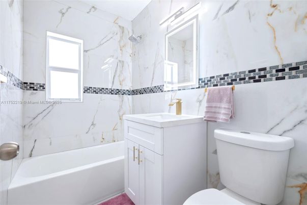Bathroom, Interior, Marble Walls