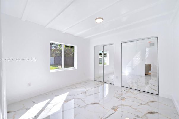 Empty room, Interior, Marble