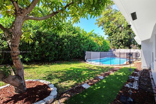 Backyard, Exterior, Pool