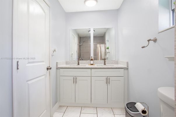 Bathroom, Dual Sink Vanities, Interior, Marble