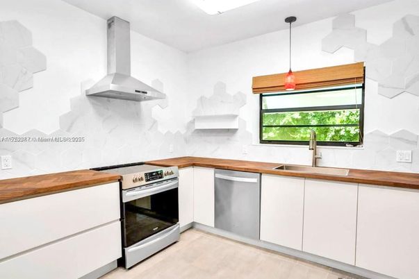 Interior, Kitchen, Pendant Lights, Stainless Steel Appliances, Wood Texture Flooring