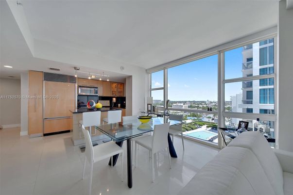 Dining room, Interior, Kitchen, Living room, Recessed Lighting