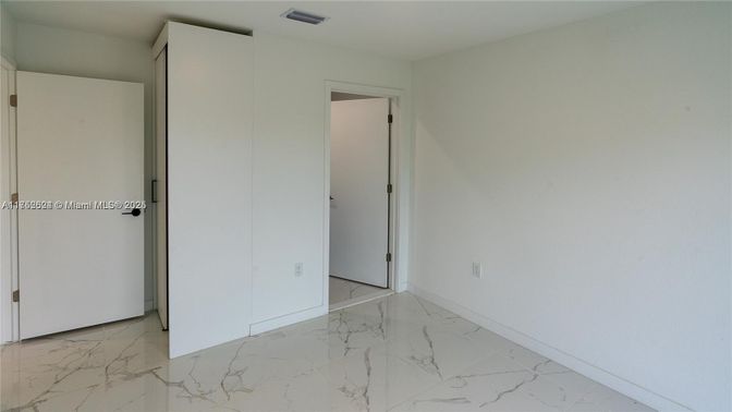 Empty room, Interior, Marble