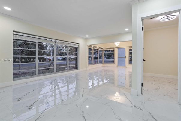 Empty room, Interior, Marble, Recessed Lighting