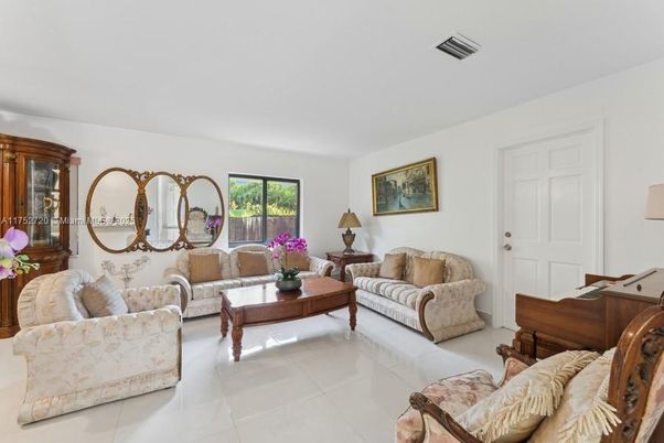 Interior, Living room, Piano