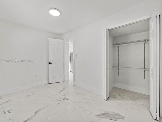 Empty room, Interior, Marble