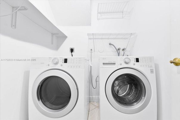 Interior, Utility Closets, Washer