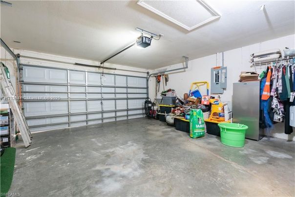 Garage, Interior