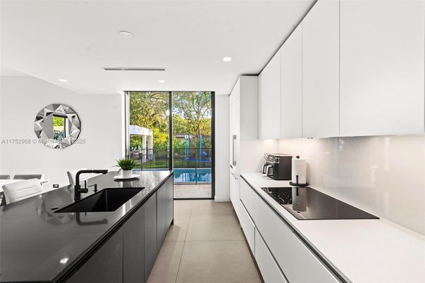 Interior, Kitchen, Recessed Lighting