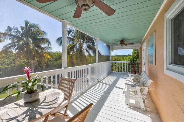 Exterior, Sun Room, Wood Texture Flooring
