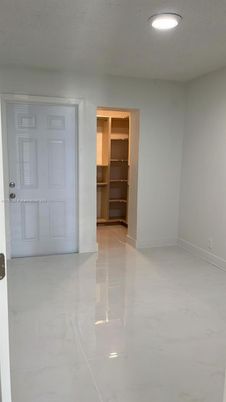 Empty room, Interior, Marble, Recessed Lighting