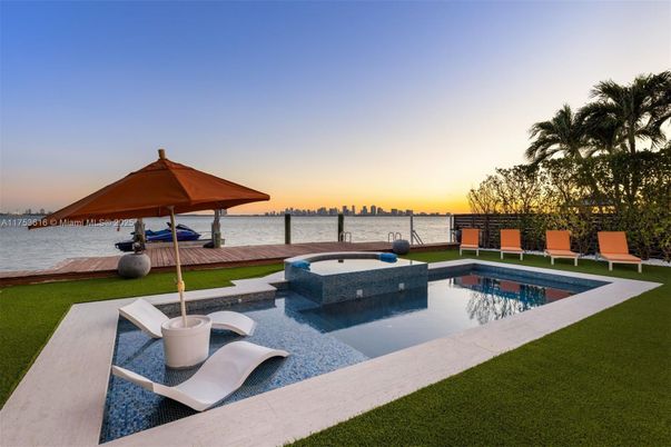Exterior, Lake, Pool, Water
