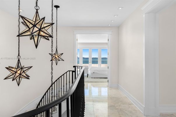 Interior, Marble, Pendant Lights, Recessed Lighting, Water