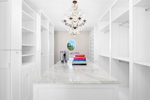 Chandelier, Interior, Walk-in Closets