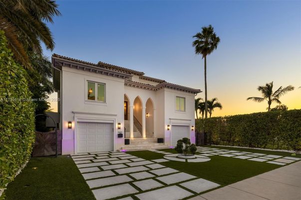 Attached, Backyard, Exterior, Facade, Mediterranean