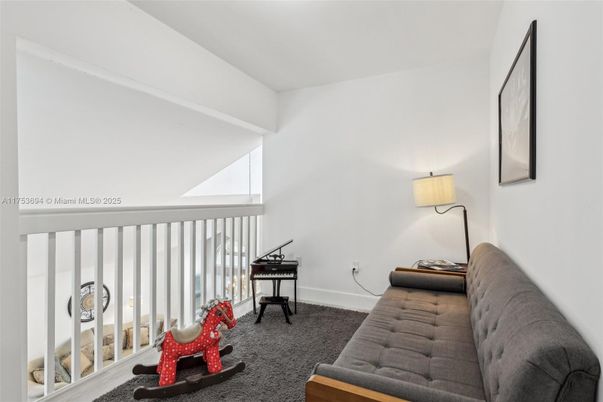 Interior, Living room, Piano