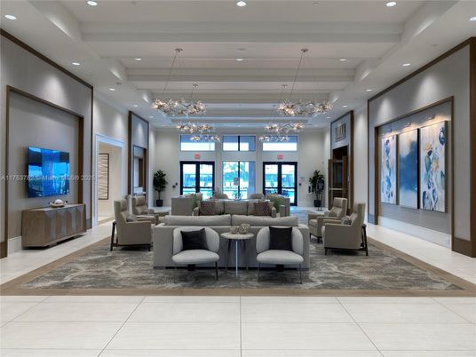 Interior, Living room, Pendant Lights, Recessed Lighting