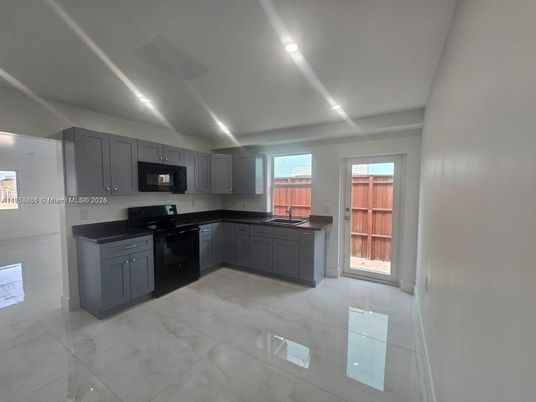 Interior, Kitchen, Marble, Recessed Lighting