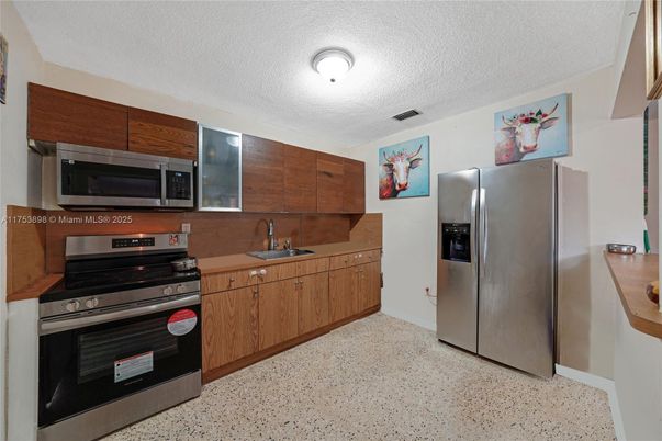 Interior, Kitchen, Stainless Steel Appliances