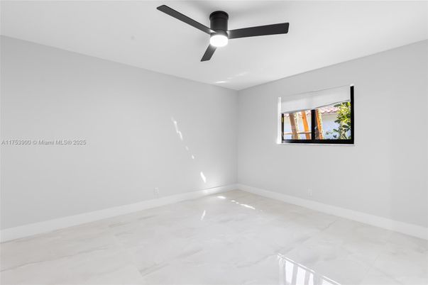 Empty room, Interior, Marble