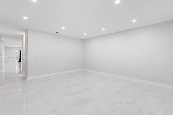 Empty room, Interior, Marble, Recessed Lighting